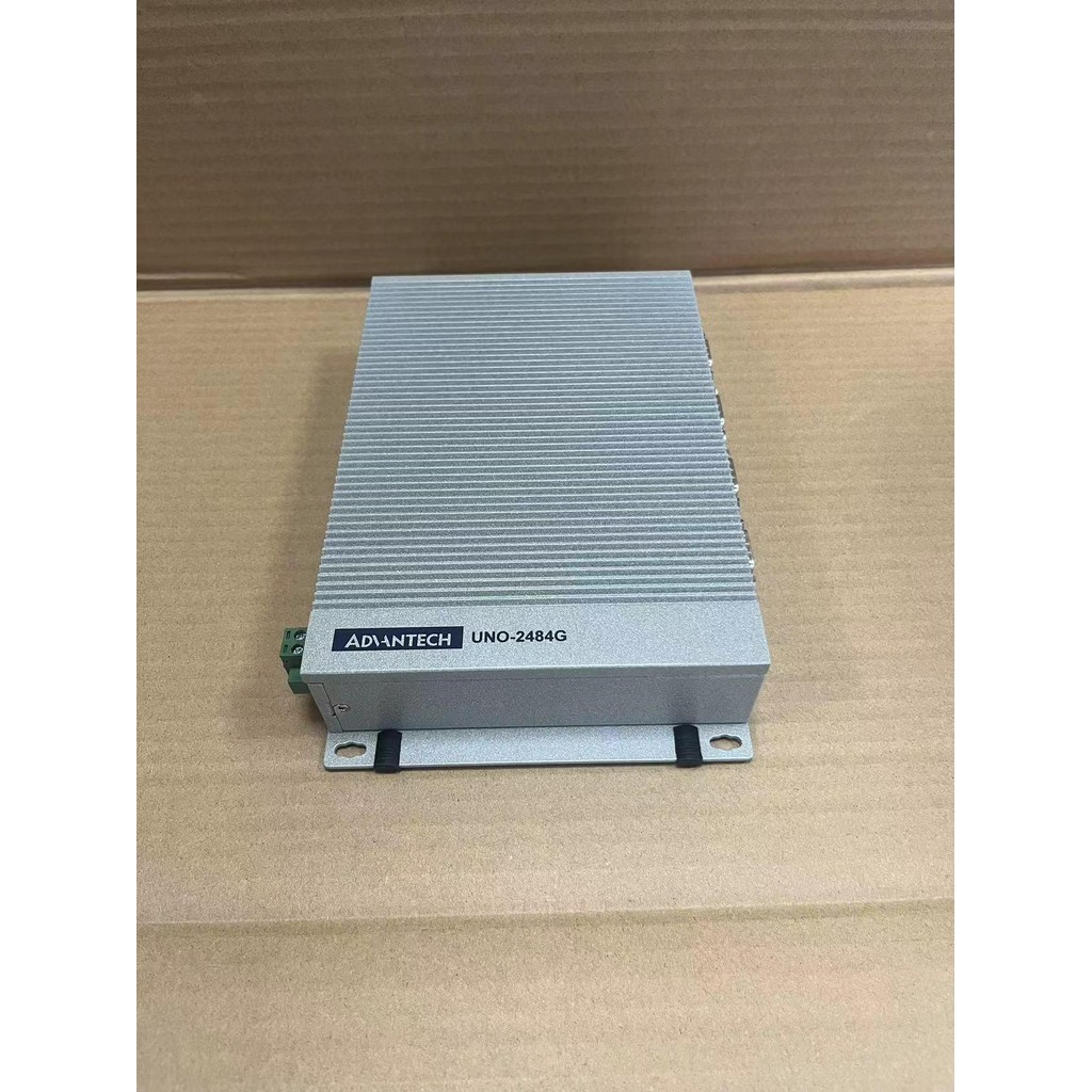 Nền Tảng Điện Toán Nhúng Advantech UNO-2484G V2 UNO-2484G-B331AE B531ae