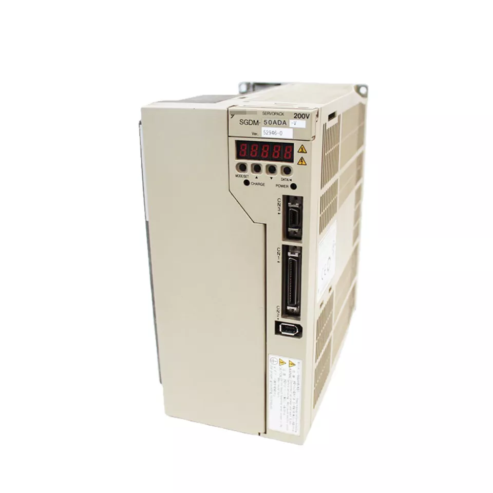 Bộ điều khiển động cơ Yaskawa SGDM-50ADA
